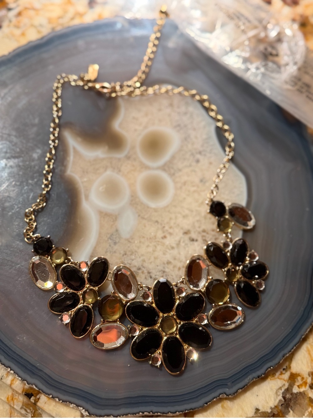 Kate Spade NWOT Gold Chain Necklace with Black and Clear Floral Clusters